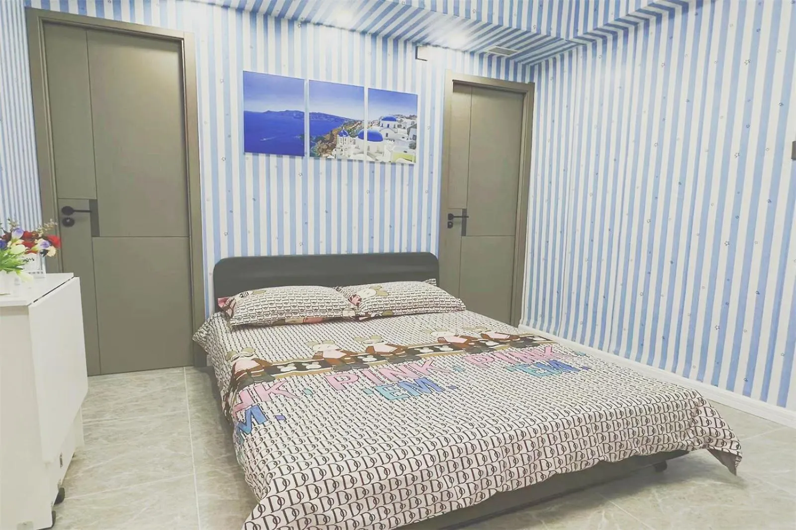 Apt 4Br10Pax, 2Bar ,1Mins Mtr Hong Kong