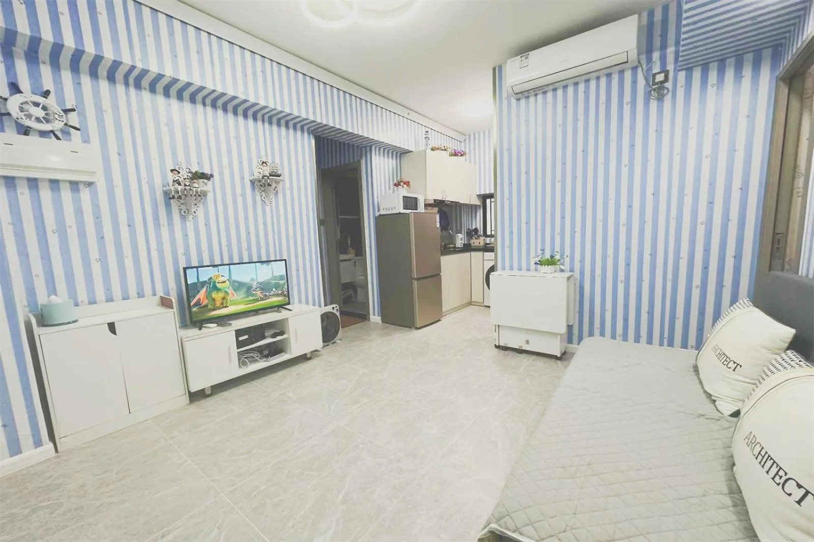 Apartment Apt 4Br10Pax, 2Bar ,1Mins Mtr Hong Kong